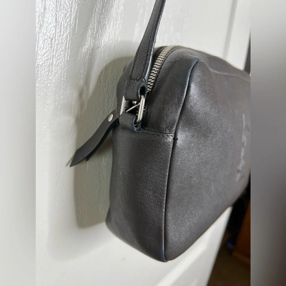 SOLD YSL Cam bag - Picture 2 of 10